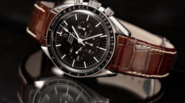 Đồng hồ Omega Thụy Sĩ là một trong những thương hiệu đồng hồ bán chạy trên Amazon