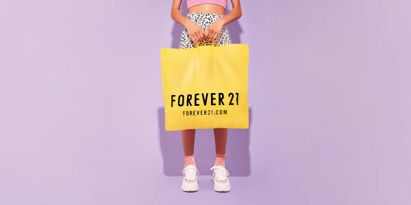 Forever21 sở hữu nhiều mẫu giày có phong cách trẻ trung, năng động và cá tính